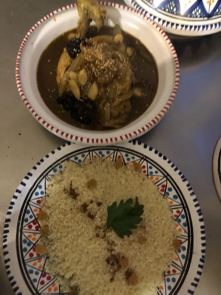 Tagine Pruneaux Amandes Sésames